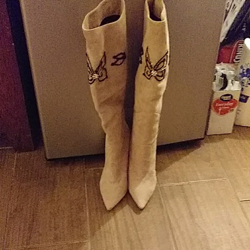 Roberta Cenci "Flora" boot never worn